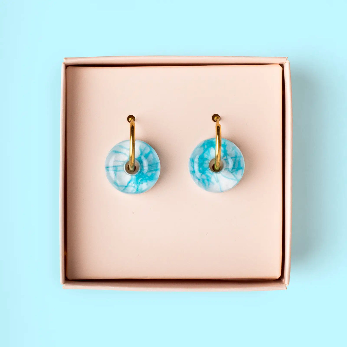 Pendientes de Aro Rodas - Vidrio de Mar Reciclado de Galicia, Joya Artesanal Única - Nature Vibes_1