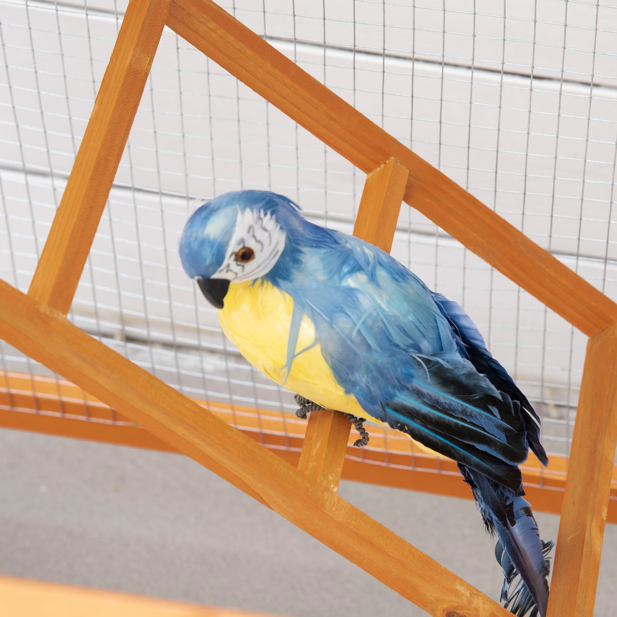 Jaula Para Pájaros Pawhut Madera Natural 68x63x165 Cm_4