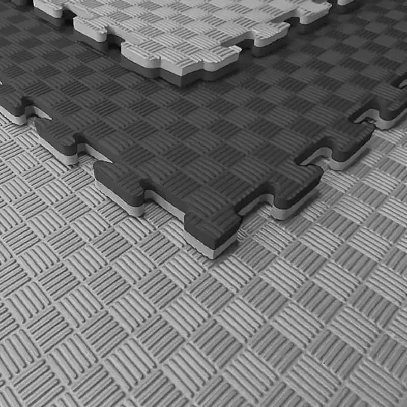 Tatami Puzzle Eva Para Suelo Infantil 1x1m X40mm Negro - Gris Pack Ahorro 16 Unidades_1