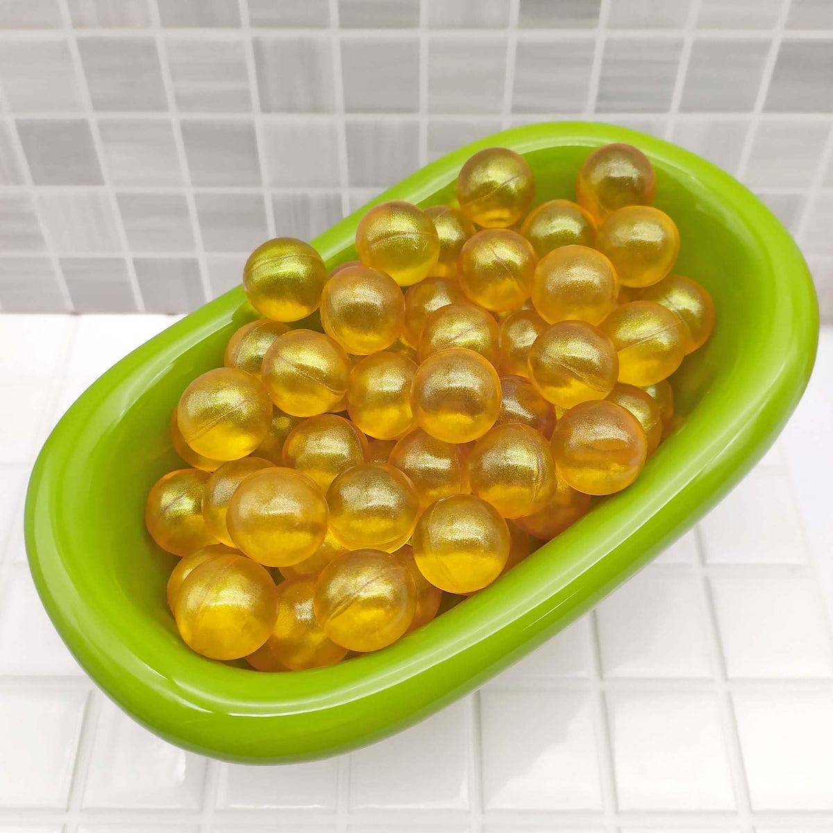 Pack Regalo 12 Perlas Baño En Forma De Bola - Con Aceite De Soja - Hidrata, Suaviza Y Perfuma La Piel - Aroma Madreselva_4