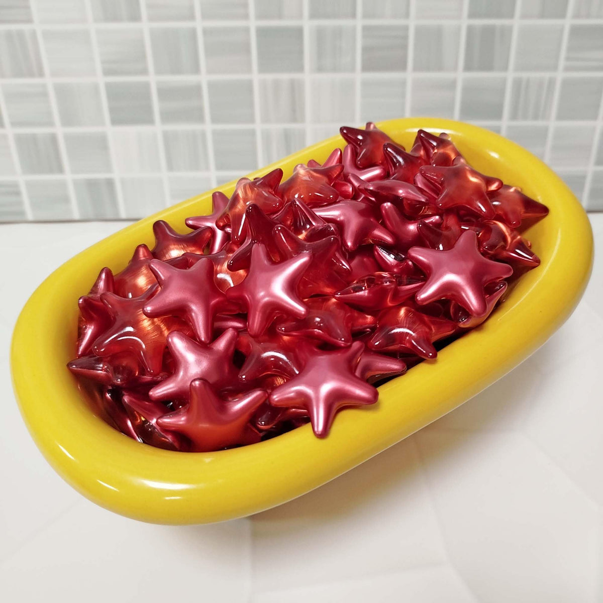 80 Perlas De Baño En Forma De Estrella - Con Aceite De Soja - Hidrata, Suaviza Y Perfuma La Piel - Aroma Fresas_4