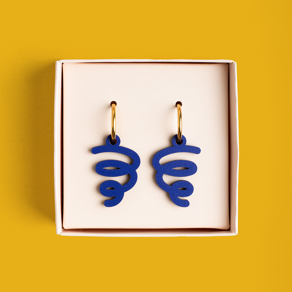 Pendientes Tornado - Aro de Acero Quirúrgico y Bañado en Oro de 18k - Nature Vibes_1