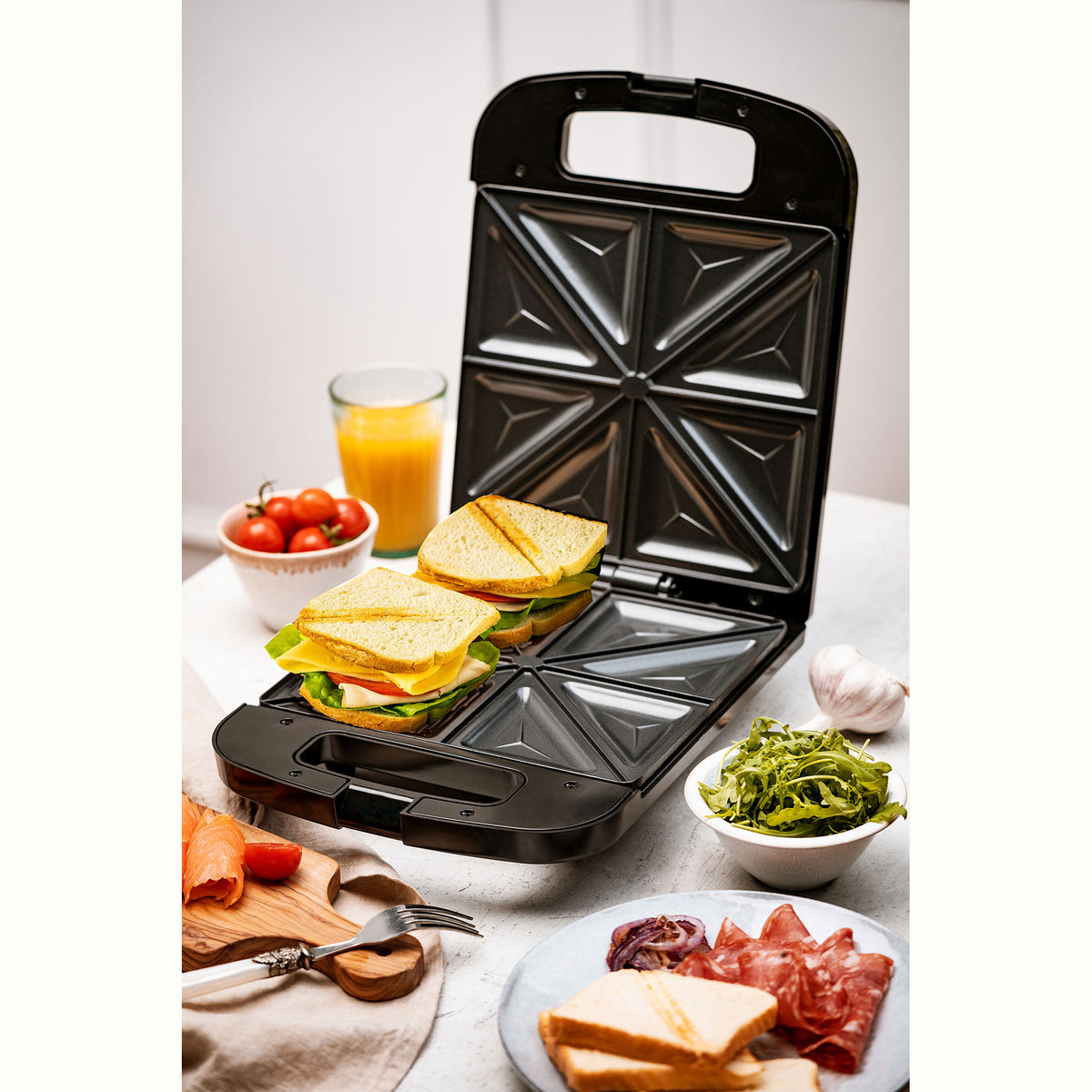 Sandwichera, 4 Sandwiches, Placas Antiadherentes, Tostado Perfecto, Acero Inoxidable, Compacta Adler Ad3055 2000w_2