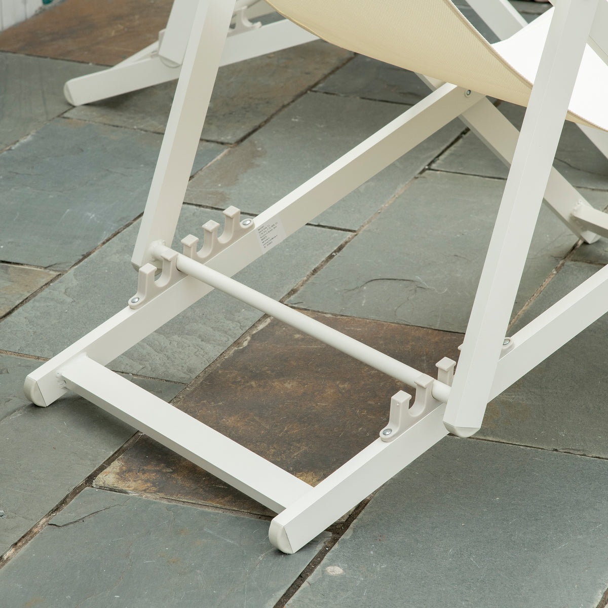 2 Tumbonas Plegables Outsunny Aluminio, Texteline Blanco 58x96,5x91,5 Cm_4