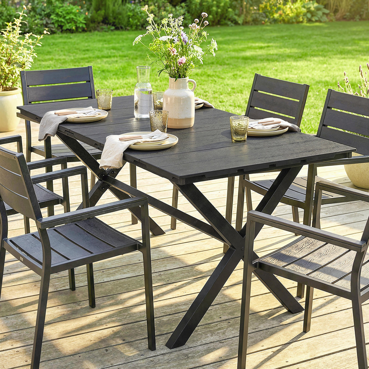 Mesa Comedor Jardín Outsunny Hdpe, Metal Negro 150x90x74 Cm_4