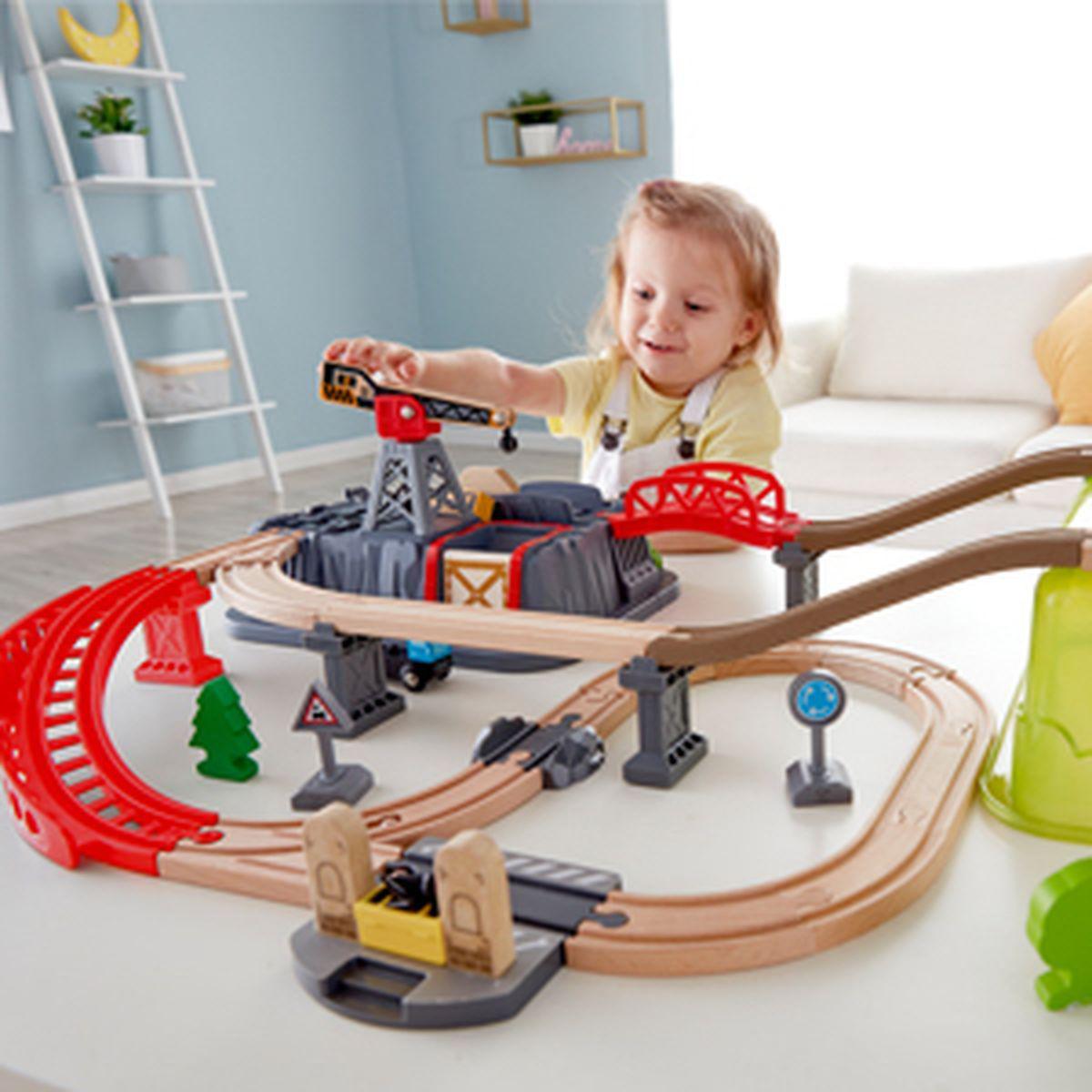 Circuito Tren Railway Bucket Hape_3