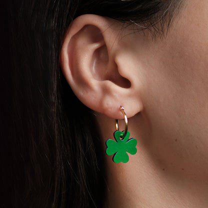 Pendientes Trébol de Cuatro Hojas - Aro de Acero Quirúrgico y Bañado en Oro de 18k - Nature Vibes_3