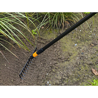 Rastrillo de suelo 14 dientes QuickFit Fiskars