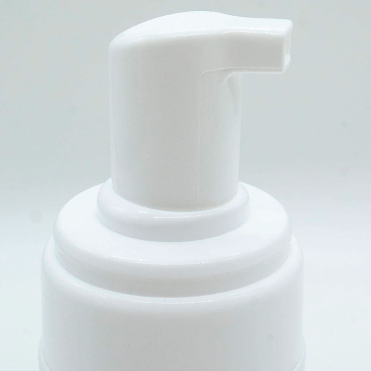 Champú En Seco Para Mascotas 150 Ml - Producto 100% Natural - Solubaño No Requiere Aclarado - Cuida La Piel_1
